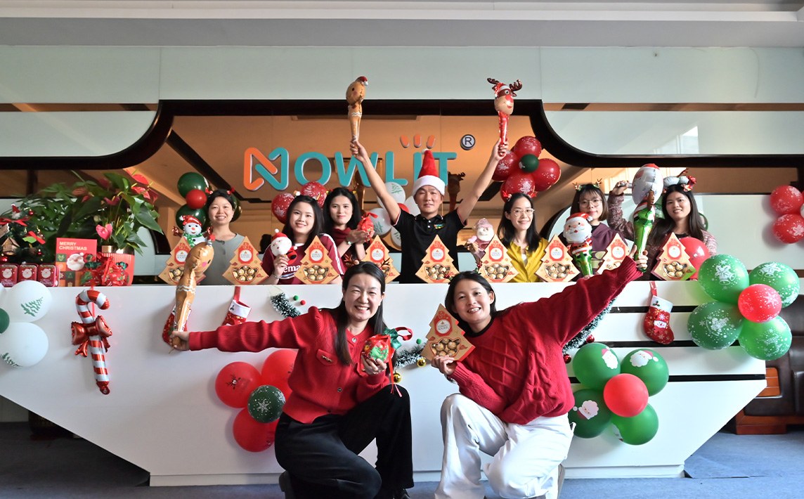 NOWLIT'ten Mutlu Noeller 2025!